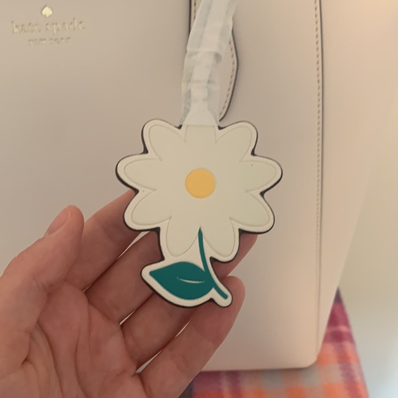 Nwt Kate spade saffiano pvc tote bag - Picture 2 of 11